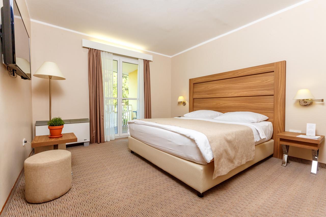 בפורטורוז Wellness Hotel Apollo - Terme & Wellness Lifeclass מראה חיצוני תמונה